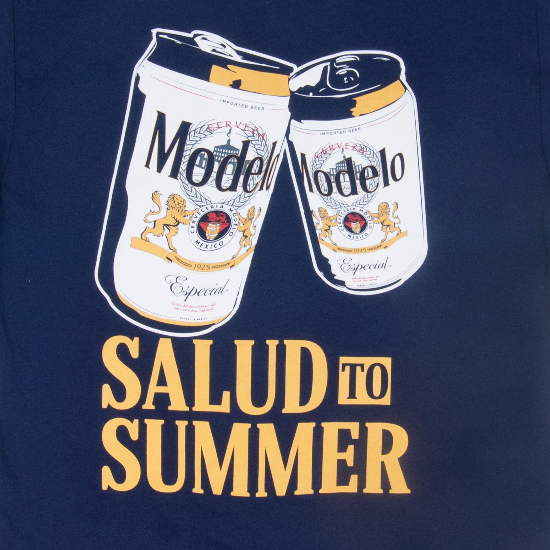 Modelo Especial Salud to Summer T-Shirt