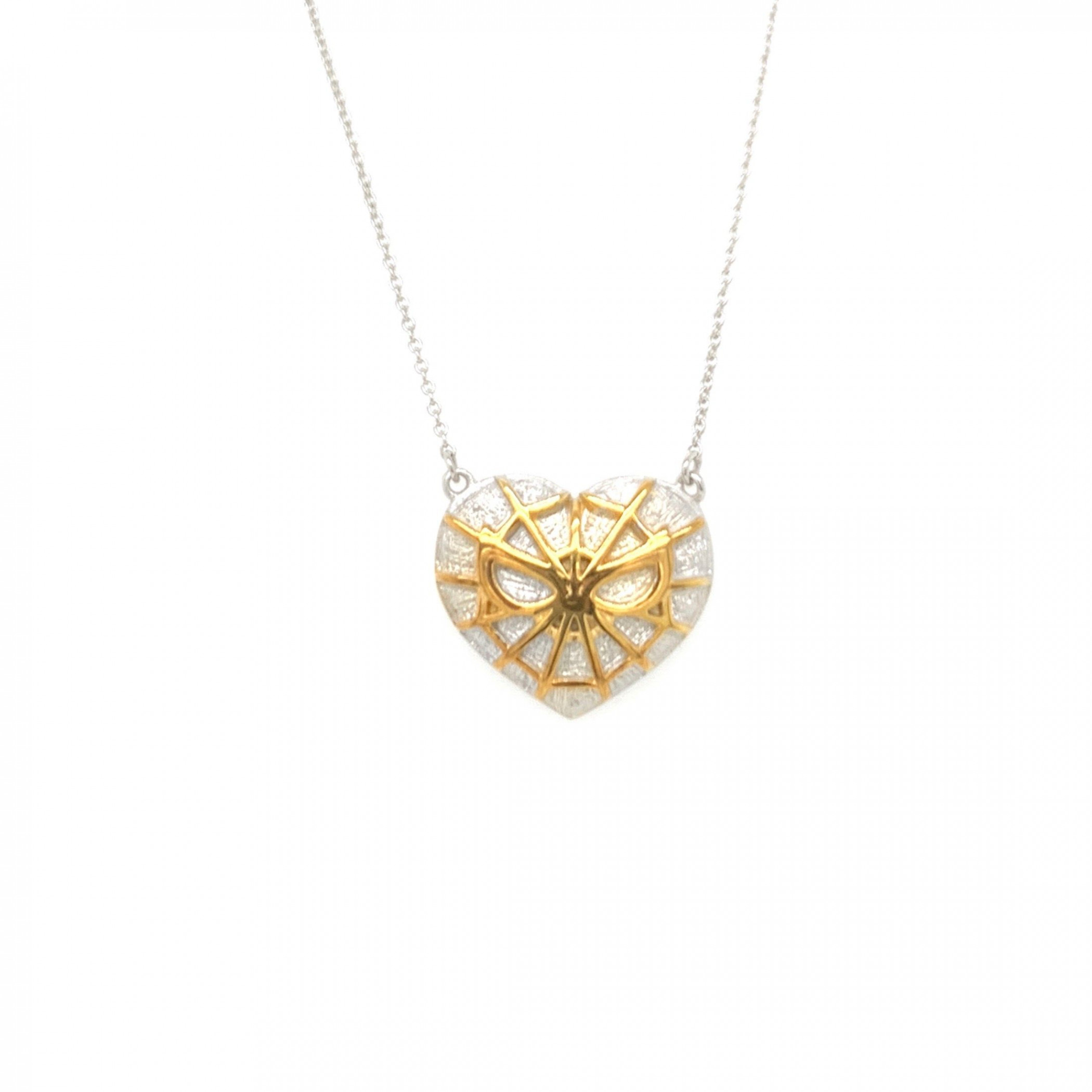 The Amazing Spider-Heart Necklace, Silver