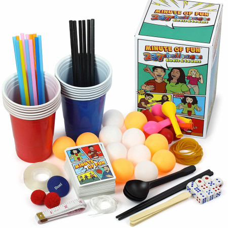 Minute Of Fun: 237 Challenges Duels & Teams Family Party Game