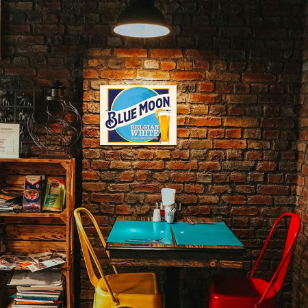 Blue Moon Belgian White Label Tin Sign