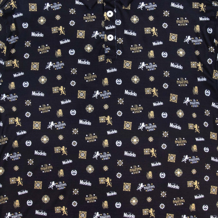 Modelo The Fighting Spirit Pattern Polo Shirt